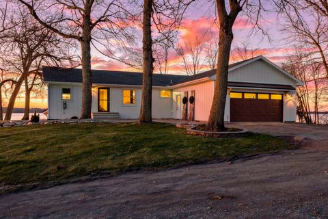 Photo of 70995 183rd Street, Dassel, MN 55325 (MLS # 7027605)
