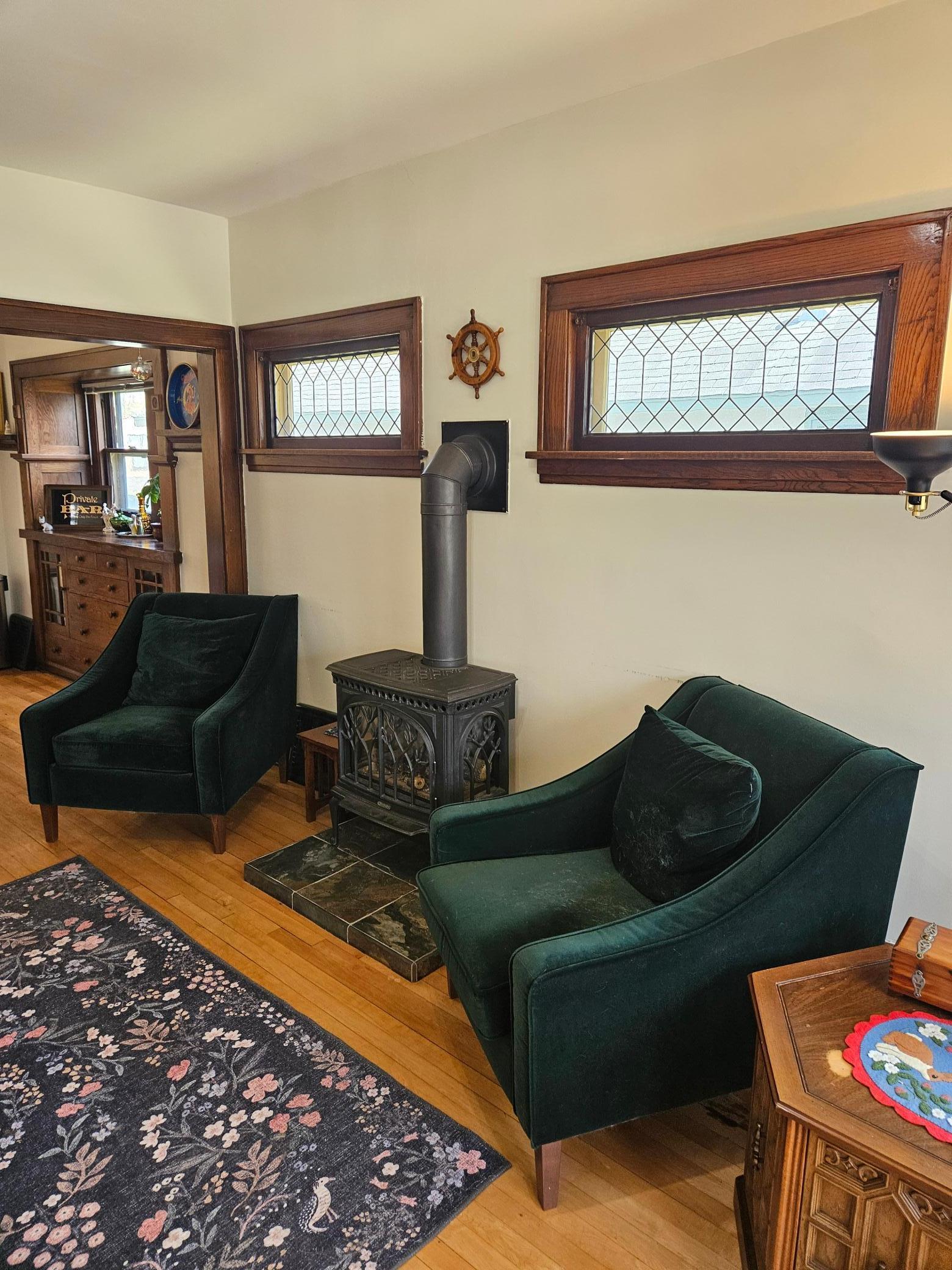 4225 Minnehaha Avenue