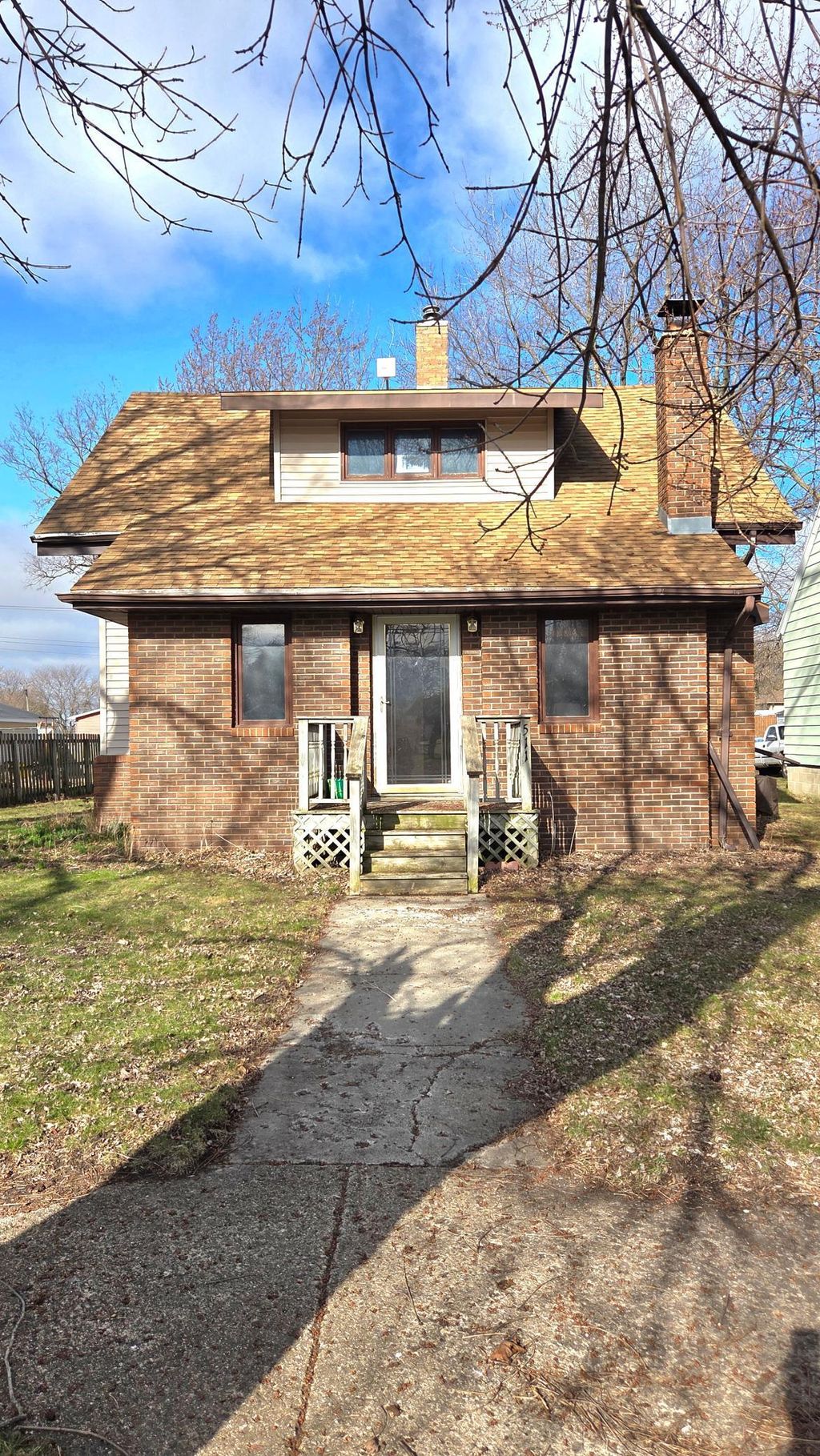 Photo of 511 W 1st Street, Lakefield, MN 56150 (MLS # 7049891)