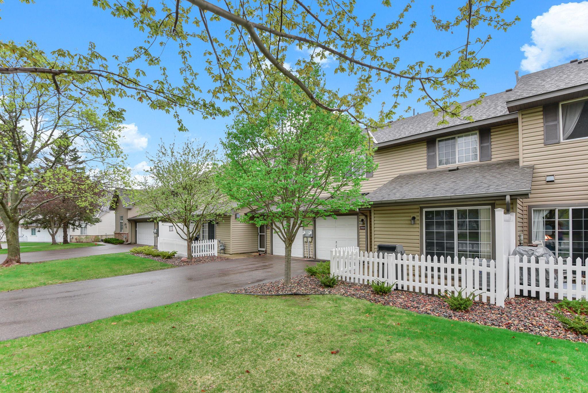 2565 Lockwood Drive 108