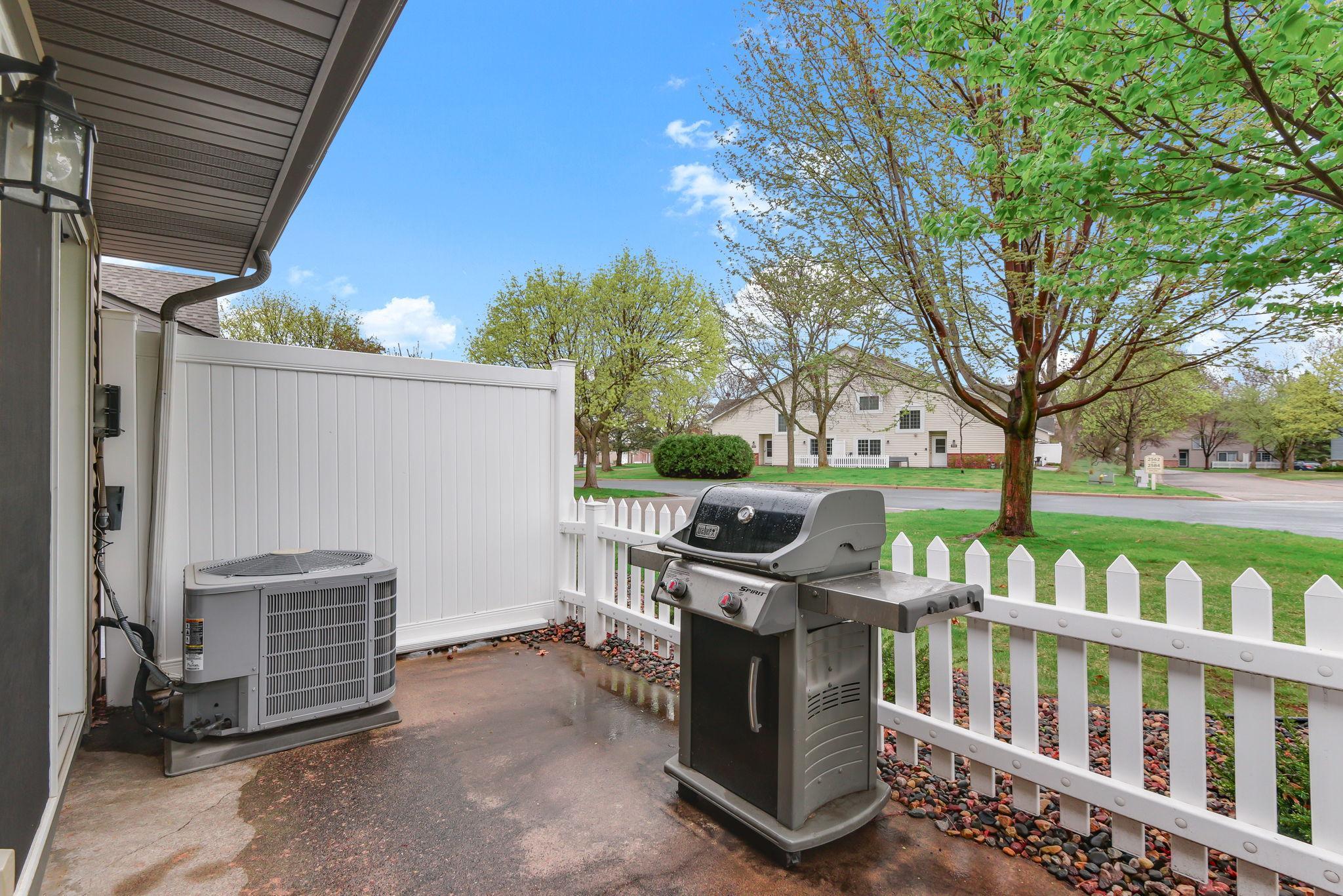2565 Lockwood Drive 108