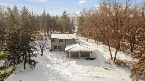 14 Dove Lane North Oaks MN 55127