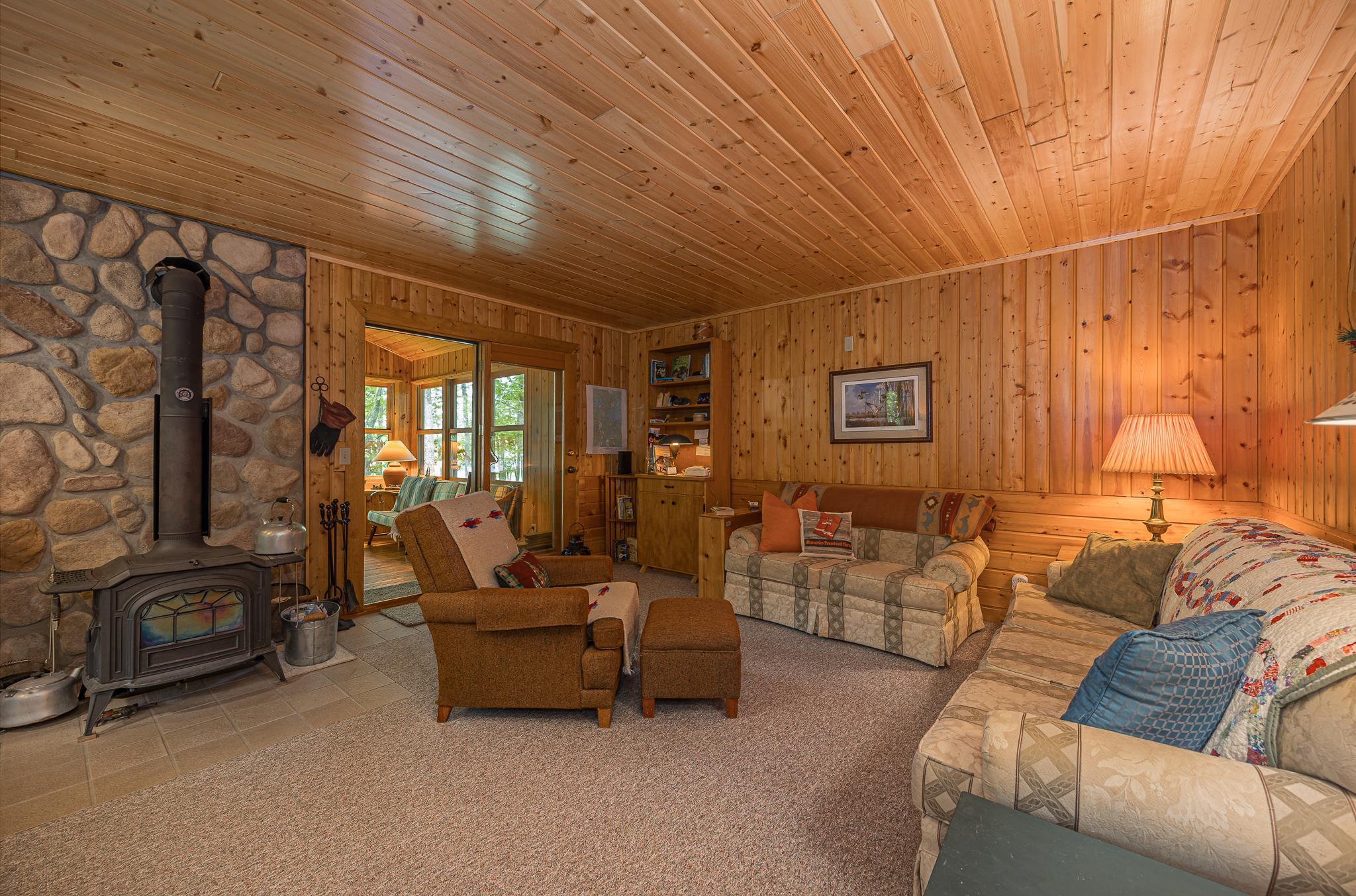 1109 County 46 NW