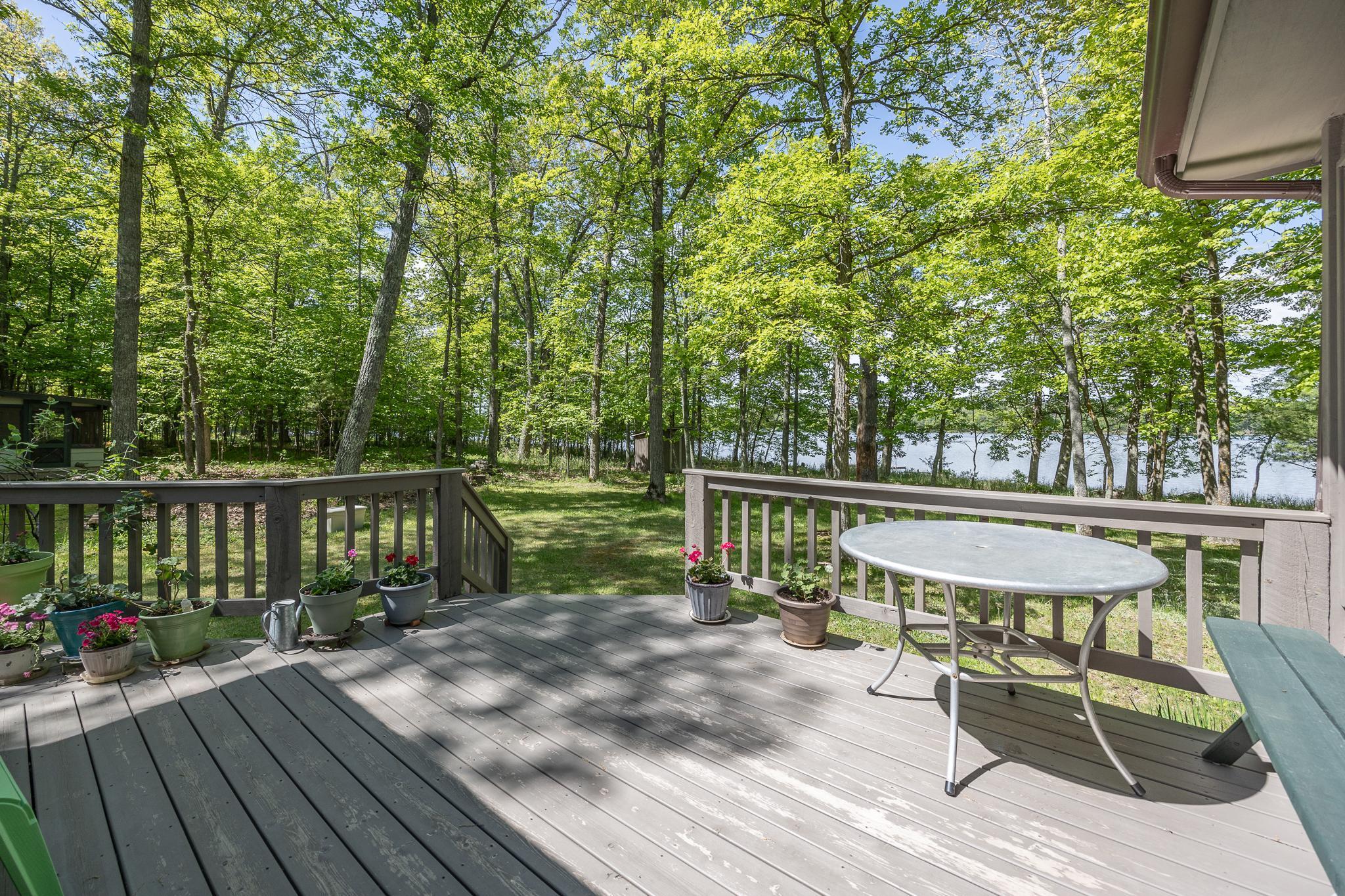 1109 County 46 NW