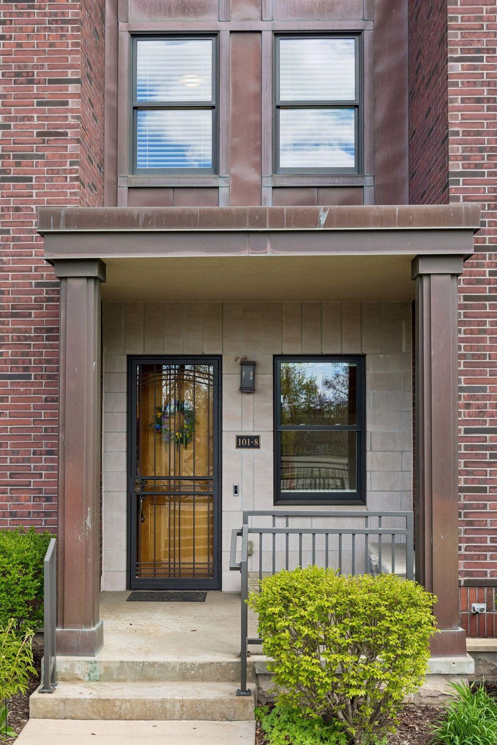 Photo of 101 Main Street NE #8, Minneapolis, MN 55413 (MLS # 7064373)