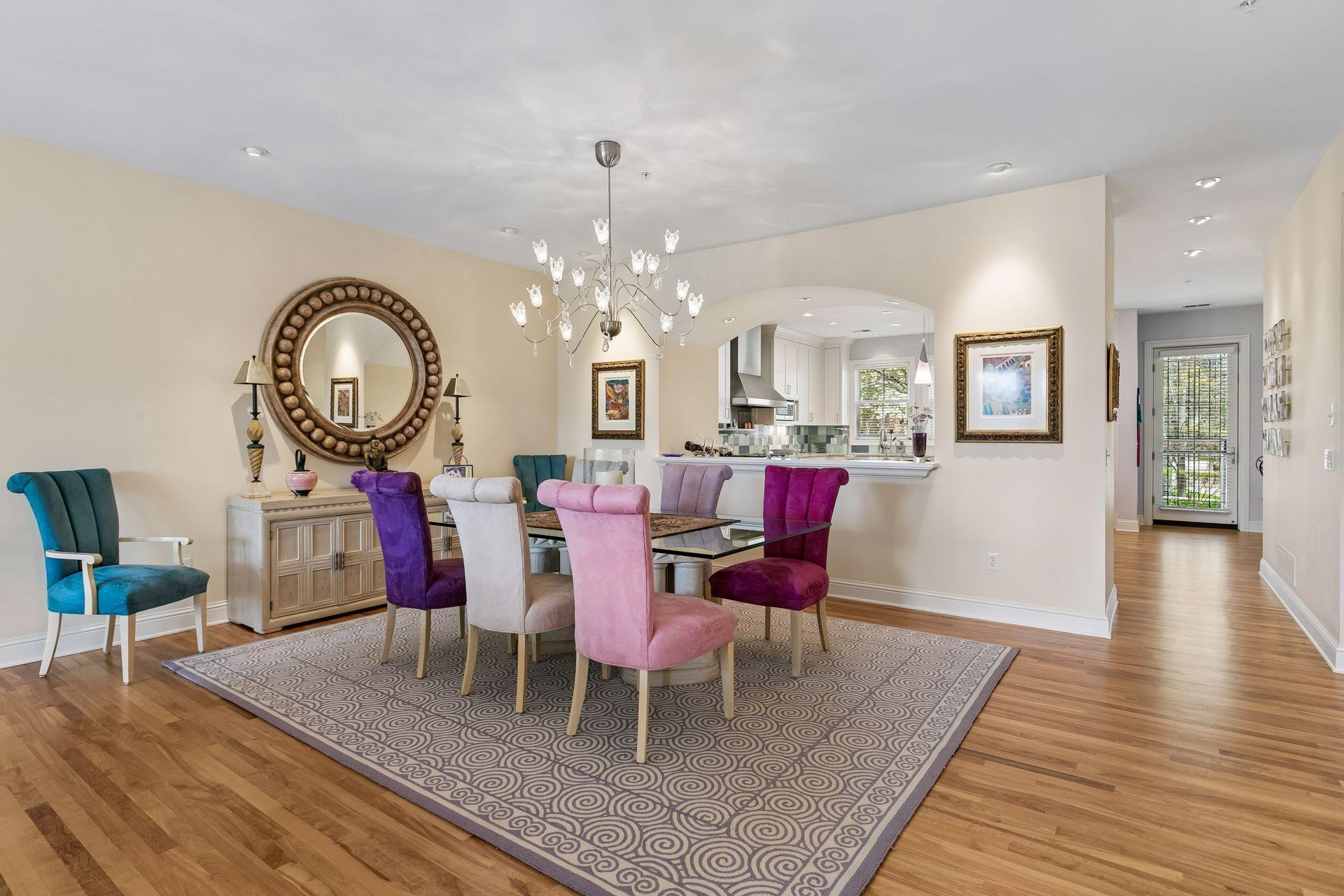 101 Main Street NE 8