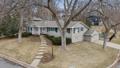 5636 Interlachen Circle Edina MN 55436