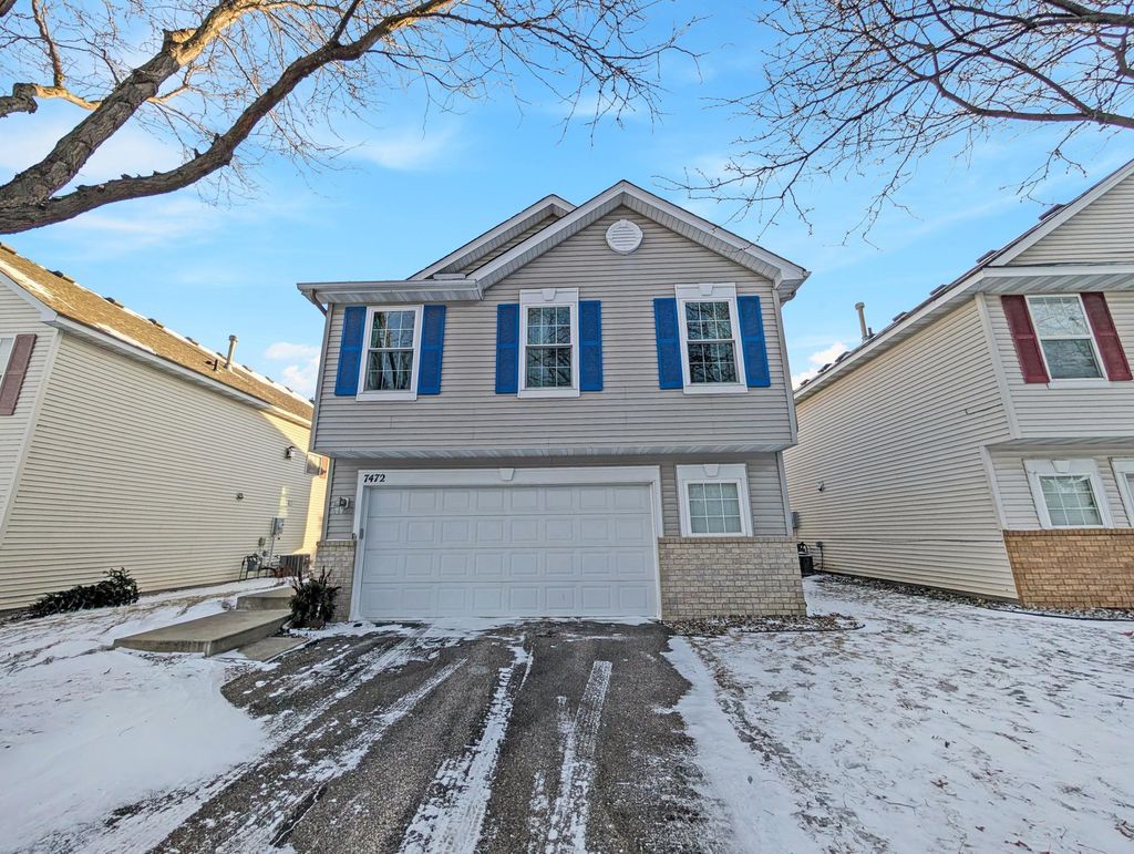 Photo of 7472 Hampton Lane, Shakopee, MN 55379 (MLS # 7009891)