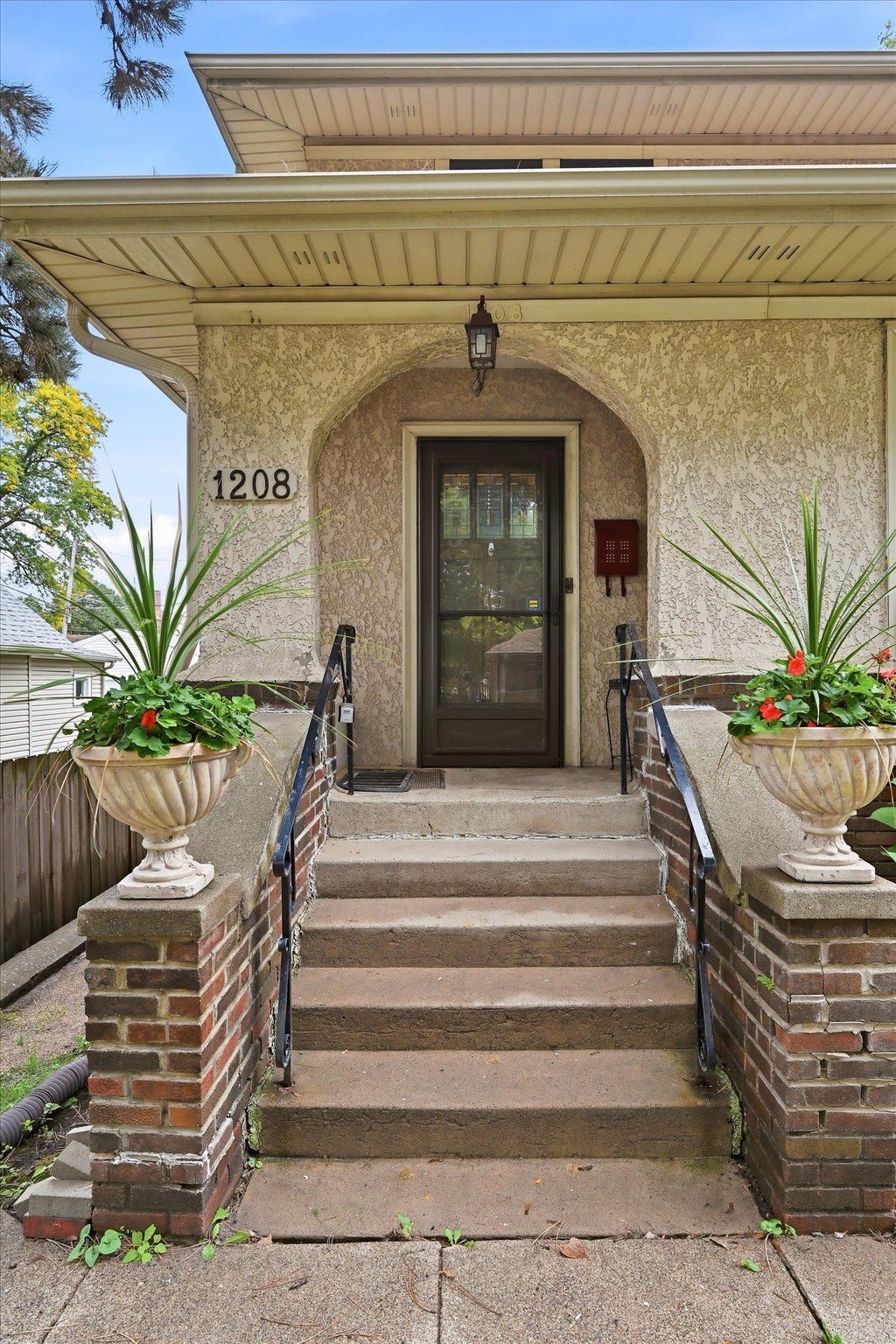 Photo of 1208 Palace Avenue, Saint Paul, MN 55105 (MLS # 7156190)