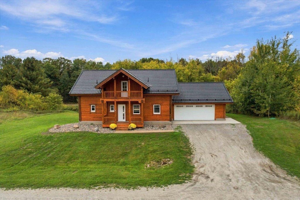 Photo of 905 Eldris Way, Mora, MN 55051 (MLS # 7154029)