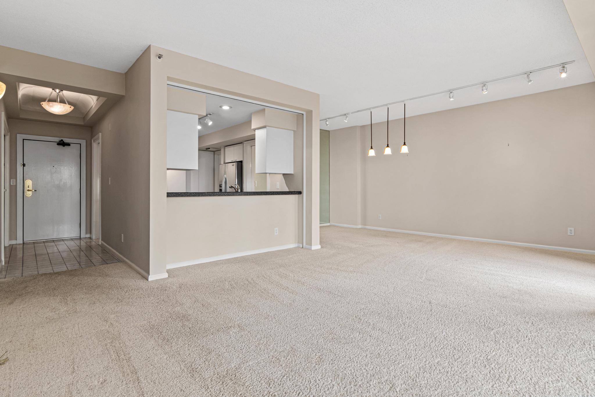 1235 Yale Place 808