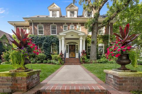 2400 W Lake Of The Isles Parkway Minneapolis MN 55405