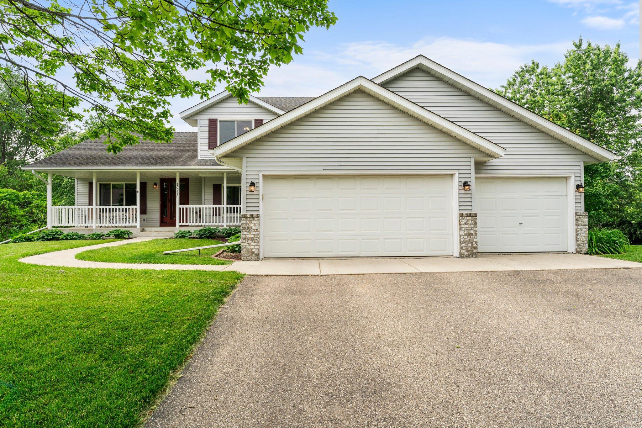 19440 Elsmere Court