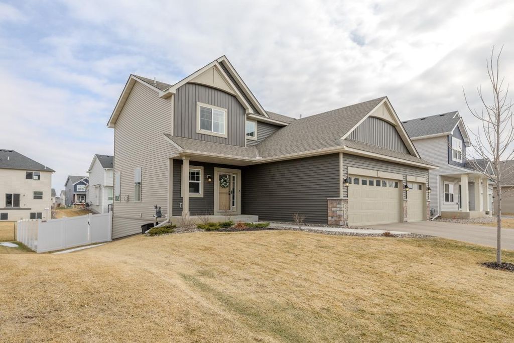 Photo of 14310 Aspen Avenue, Rosemount, MN 55068 (MLS # 7035378)