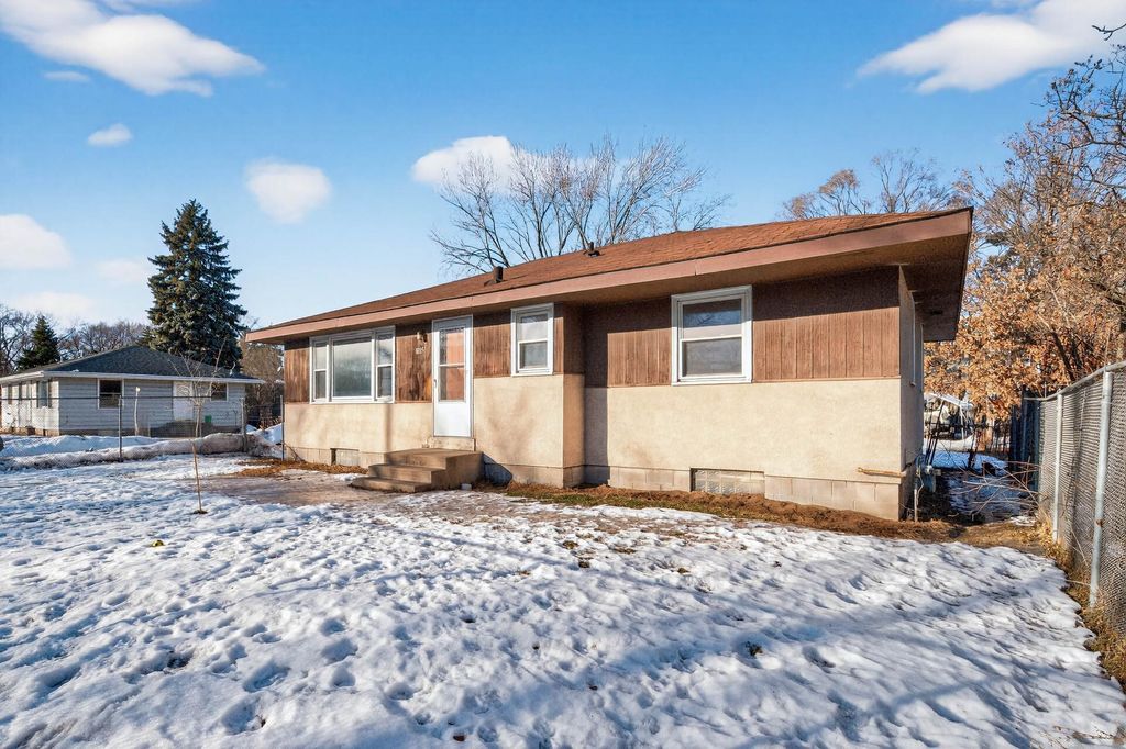 Photo of 1005 North Street, Anoka, MN 55303 (MLS # 7006409)