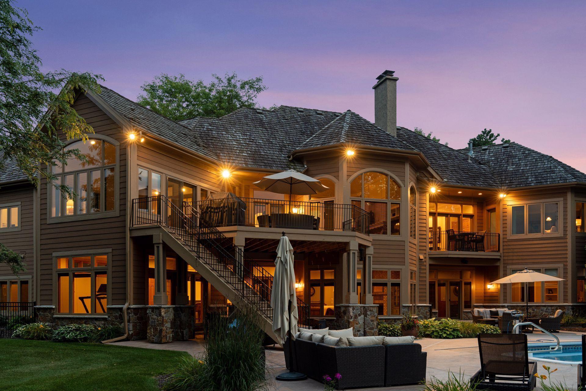 750 Navajo Road W