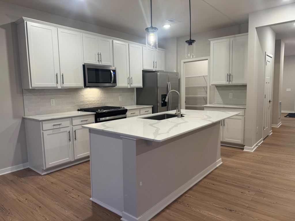 Photo of 4855 Island Park Drive, Woodbury, MN 55129 (MLS # 7022210)