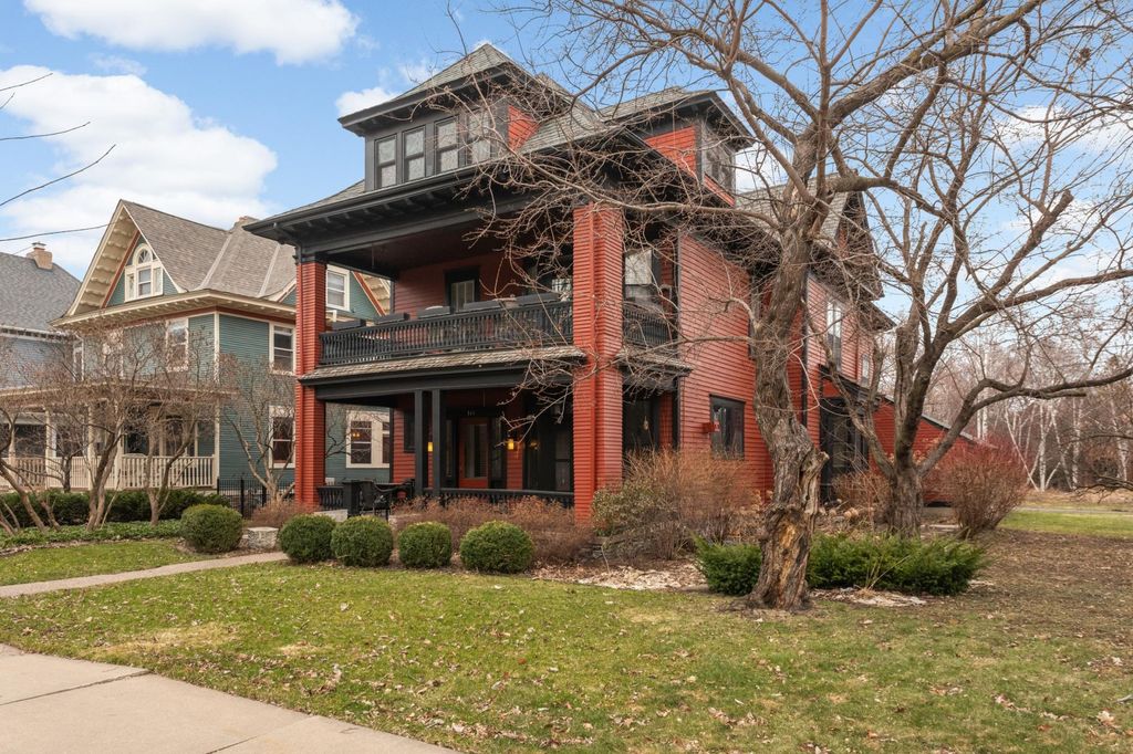 Photo of 148 Nina Street #3, Saint Paul, MN 55102 (MLS # 7048364)