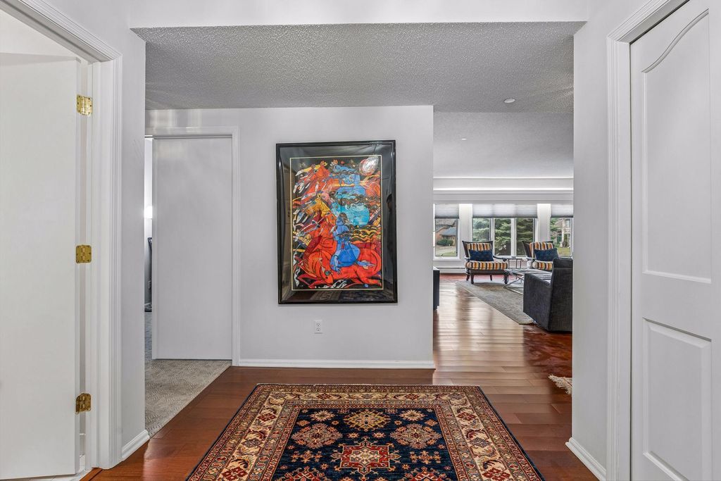 Photo of 1830 Eagle Ridge Drive #2010, Mendota Heights, MN 55118 (MLS # 7044412)