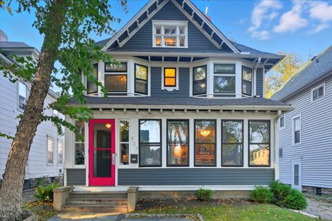 937 Hague Avenue Saint Paul MN 55104