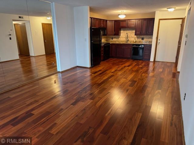 121 Washington Avenue S 1307