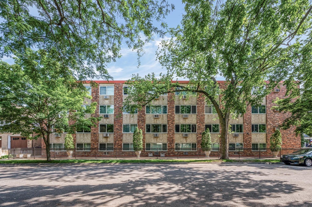 Photo of 1901 Emerson Avenue S #303, Minneapolis, MN 55403 (MLS # 7158886)