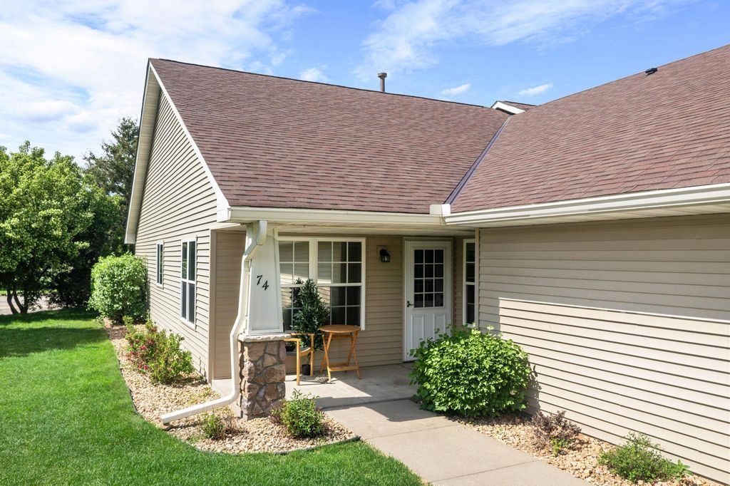 Photo of 74 Crown Pointe Curve, Hudson, WI 54016 (MLS # 7075113)