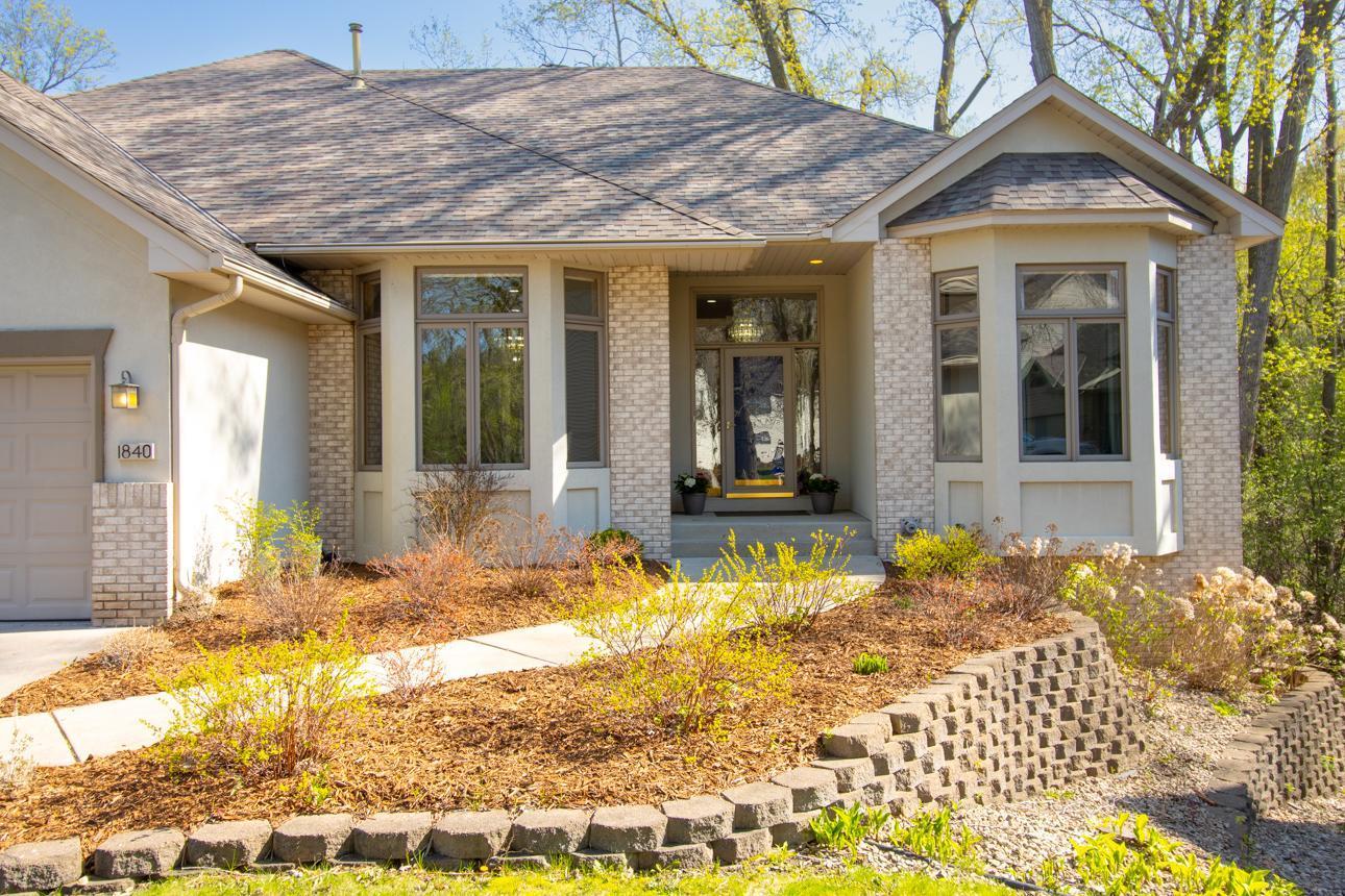 1840 Deer Pond Circle