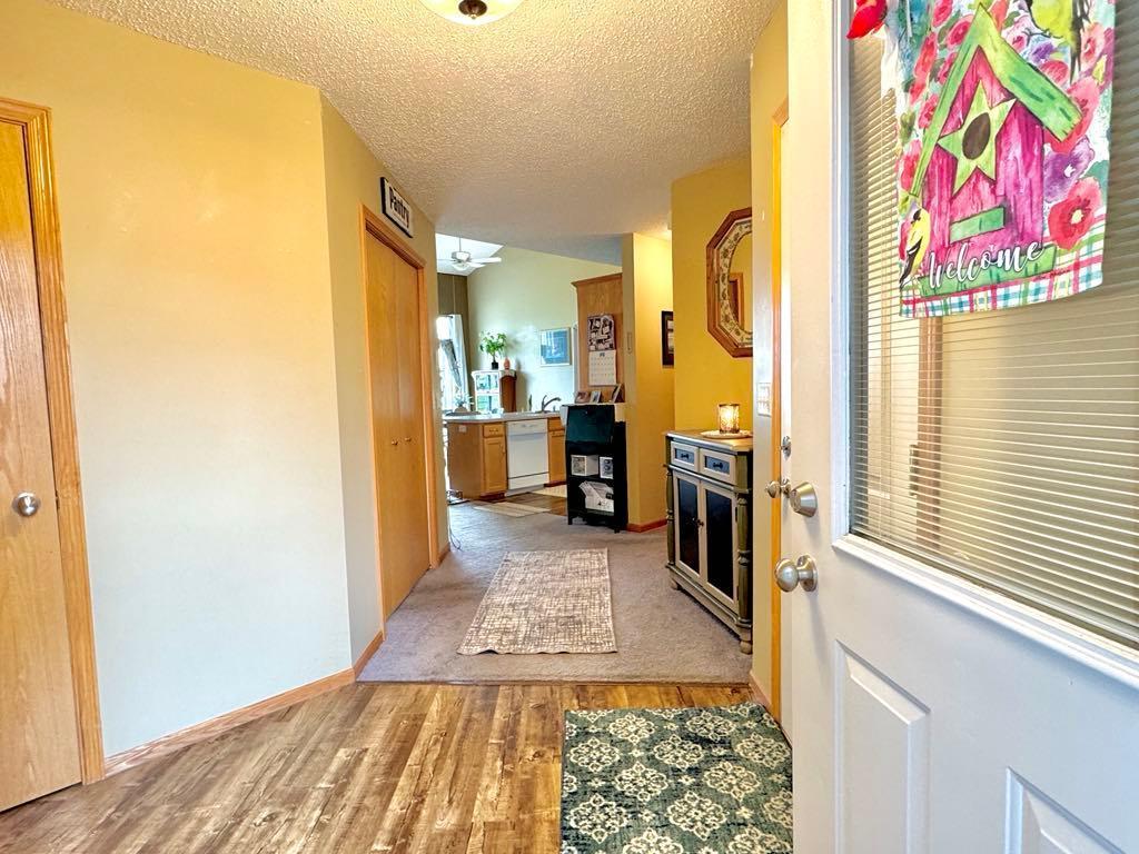 110 Glenshire Boulevard S