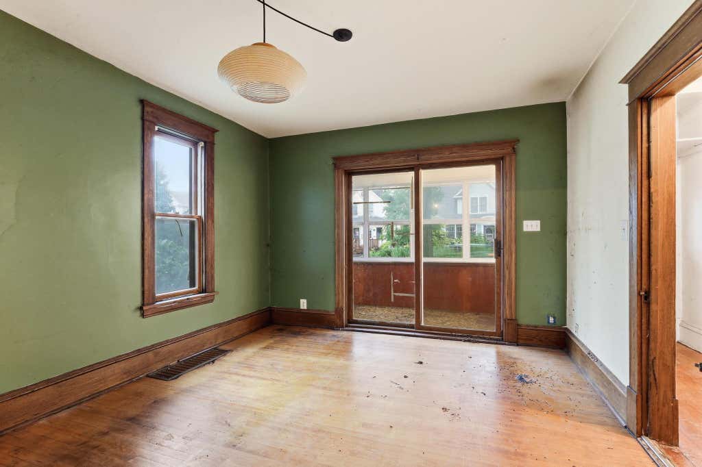 Photo of 1611 NE Madison Street, Minneapolis, MN 55413 (MLS # 7127024)