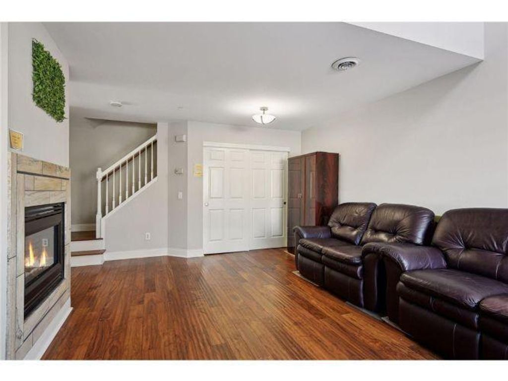 Photo of 8909 Peep O Day Trail, Eden Prairie, MN 55347 (MLS # 6822295)