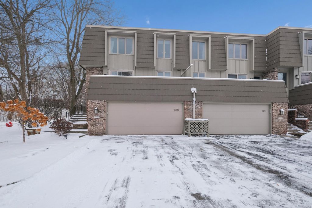 Photo of 10346 Berkshire Road, Bloomington, MN 55437 (MLS # 6705074)