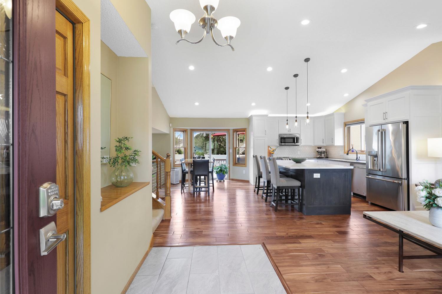 5630 Oak View Court
