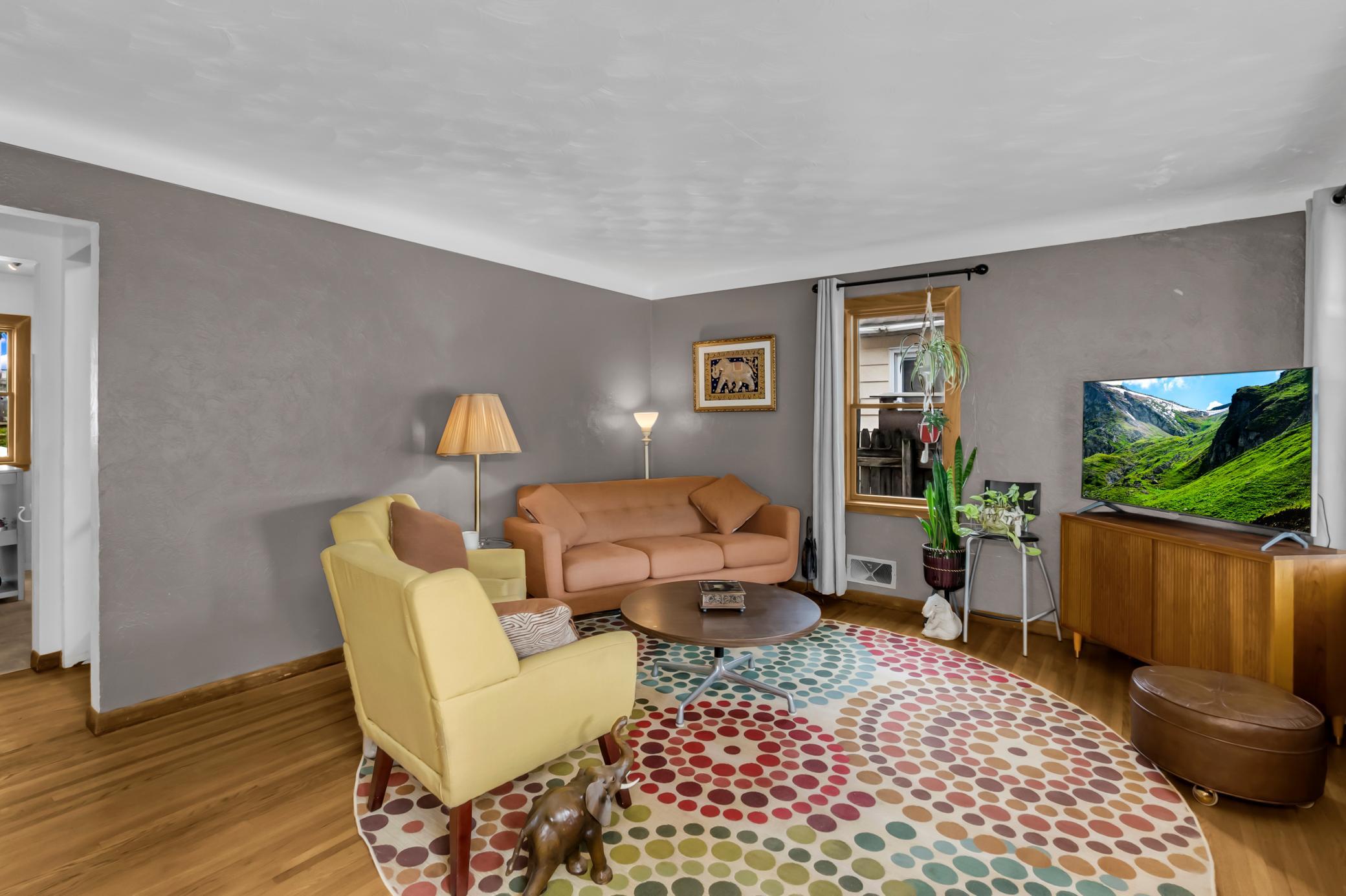 1229 7th Street E