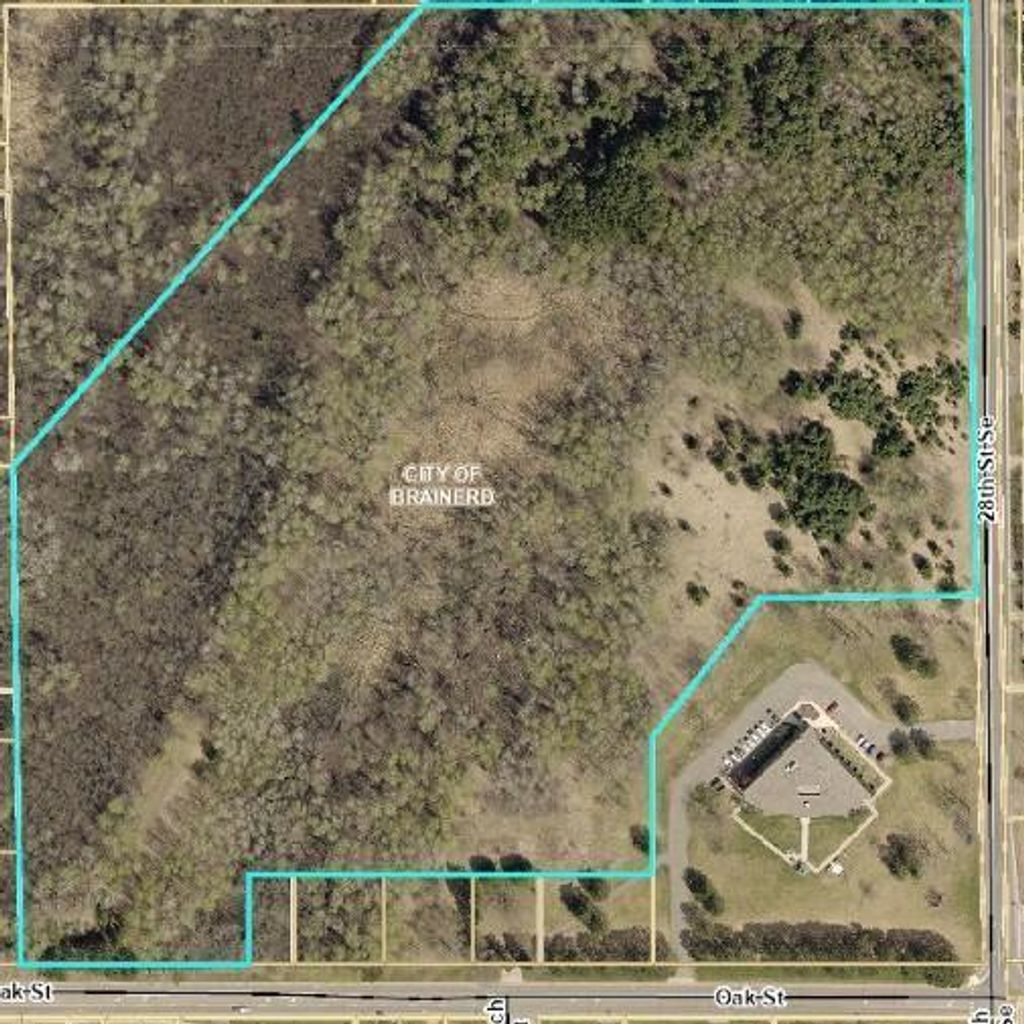 Photo of 2723 Oak Street, Brainerd, MN 56401 (MLS # 7054555)