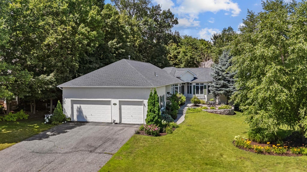 Photo of 2888 Forest Ridge, Chaska, MN 55318 (MLS # 7100410)