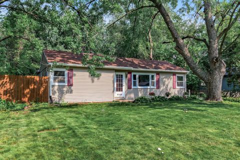 8209 11th Avenue S Bloomington MN 55420
