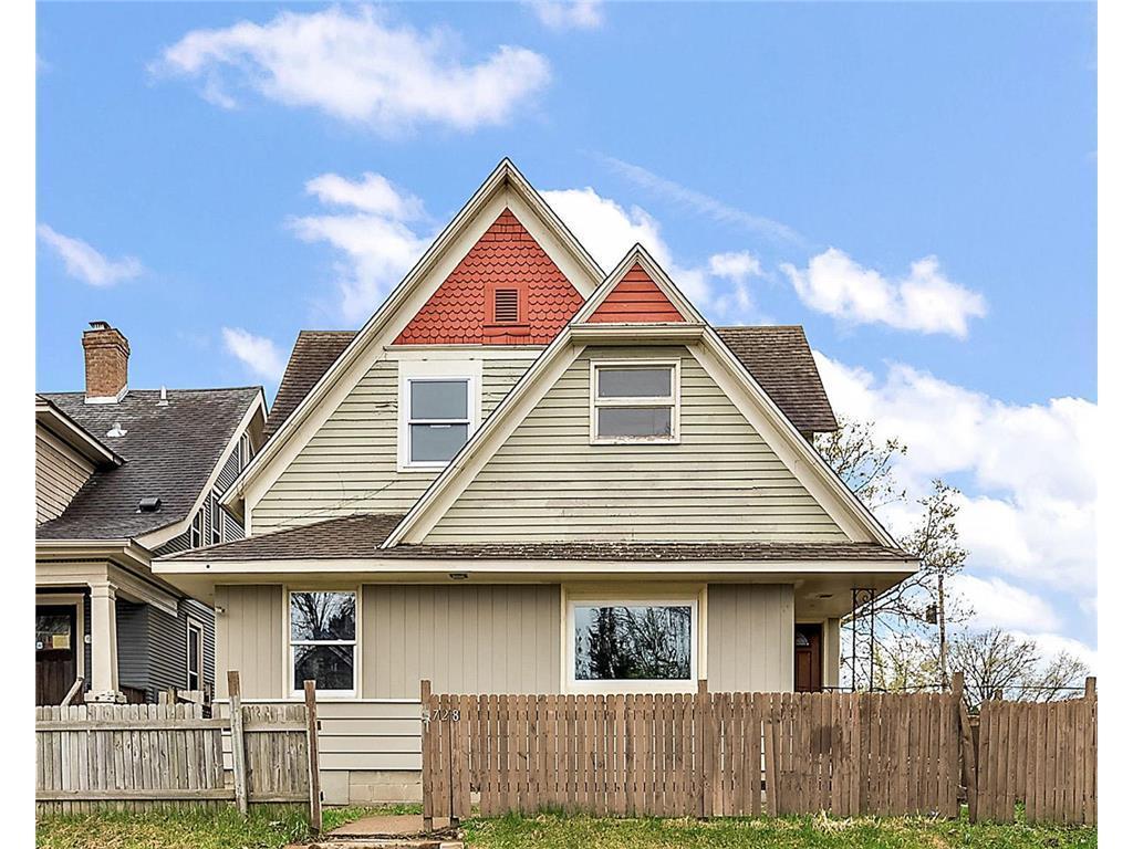 Photo of 728 Maryland Avenue E, Saint Paul, MN 55106 (MLS # 7166476)
