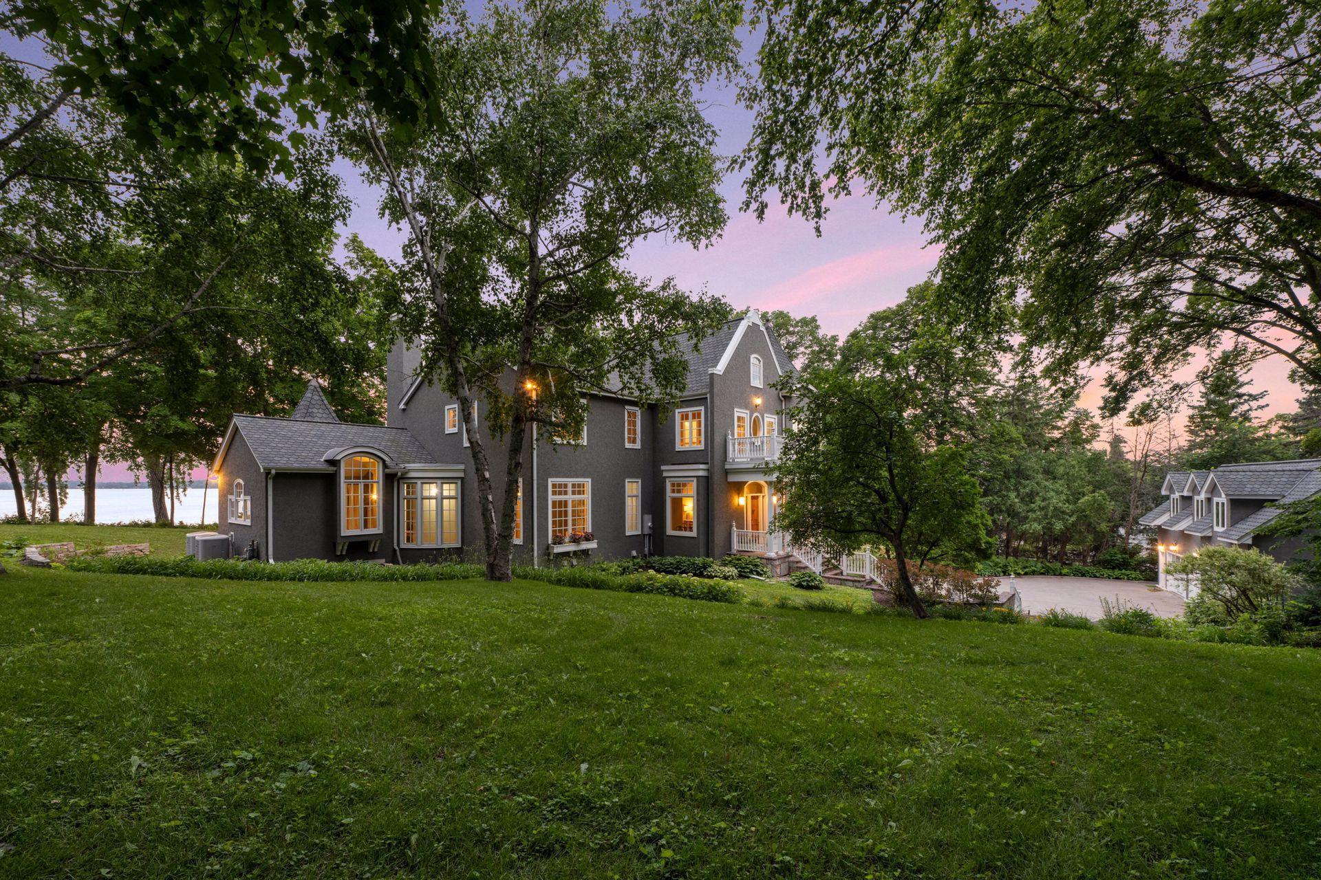 1491 Shoreline Drive