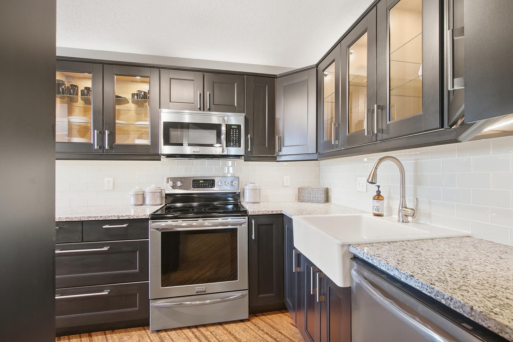 26 10th Street W 1309