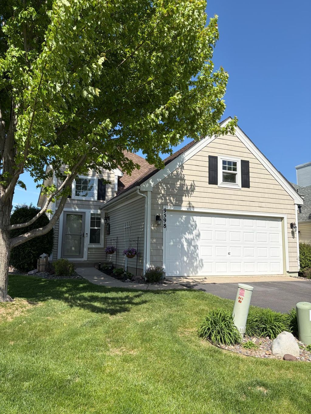 Photo of 9598 Zircon Court N, Maple Grove, MN 55311 (MLS # 7074286)