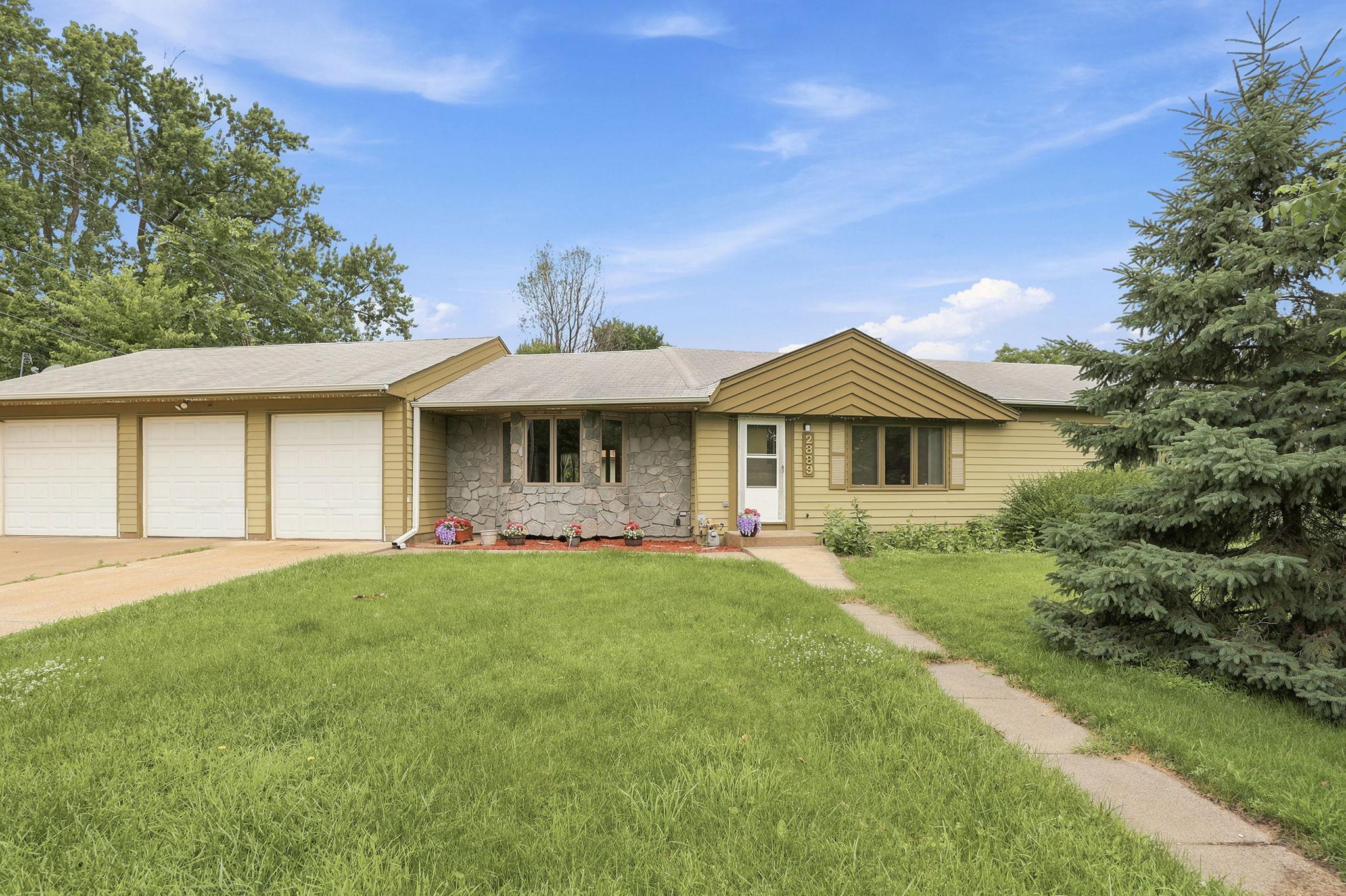 2889 Simpson Street