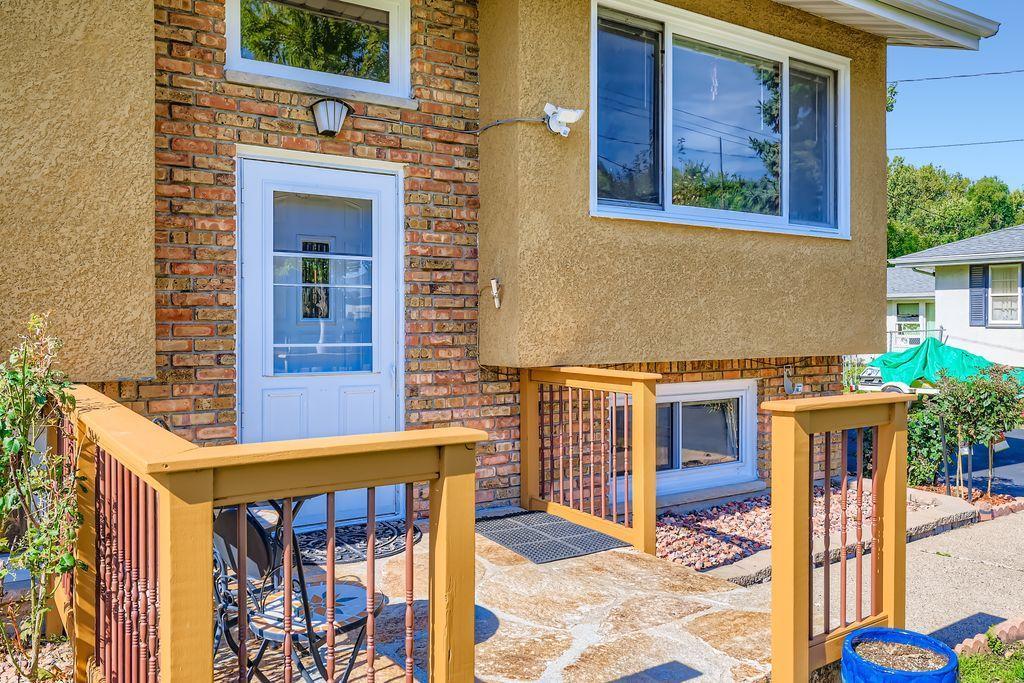 2561 Edgerton Street