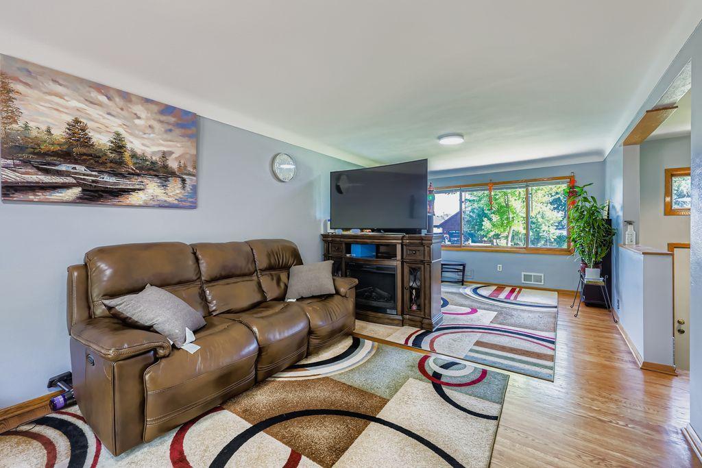 2561 Edgerton Street