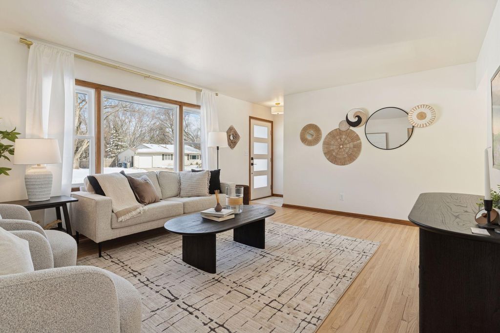 Photo of 13413 Arthur Street W, Minnetonka, MN 55305 (MLS # 7024371)