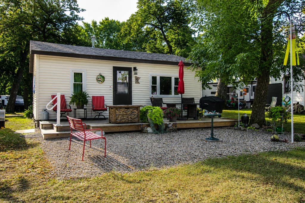 Photo of 3261 Smith Lake Road SE #5, Osakis, MN 56360 (MLS # 7134018)