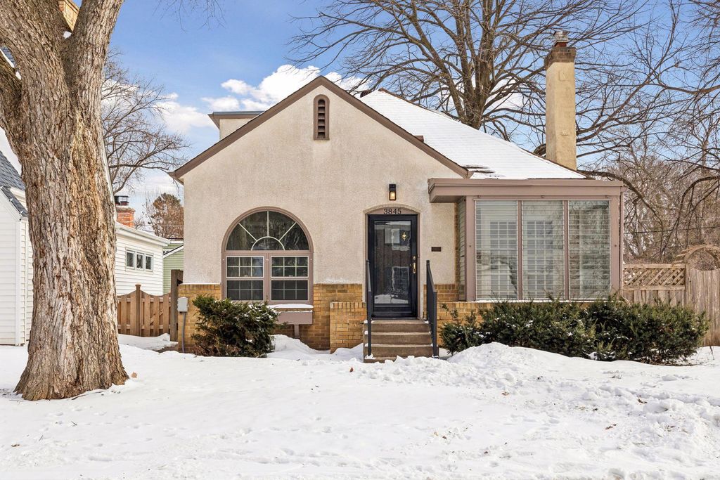 Photo of 3845 Lynn Avenue, Saint Louis Park, MN 55416 (MLS # 7017487)