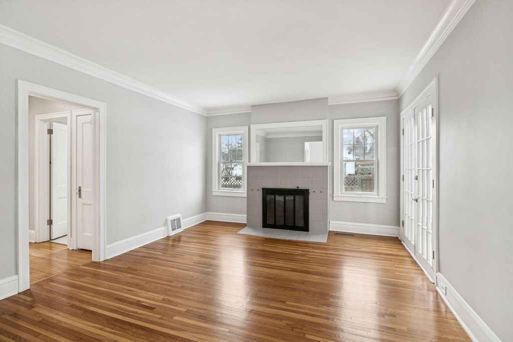 Photo of 3845 Lynn Avenue, Saint Louis Park, MN 55416 (MLS # 7017487)