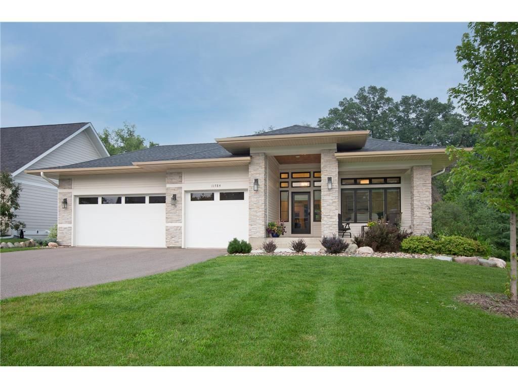 Photo of 11784 Azure Lane, Inver Grove Heights, MN 55077 (MLS # 7068036)