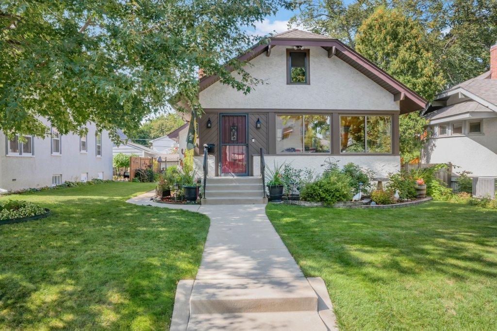 Photo of 5128 Beard Avenue S, Minneapolis, MN 55410 (MLS # 7165733)